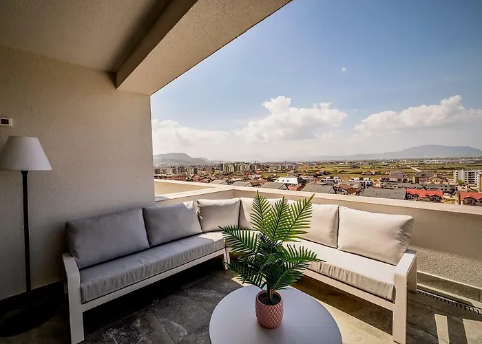 Penthouse Chic By Landev *