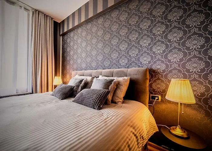 Penthouse Chic By Landev Appartement *